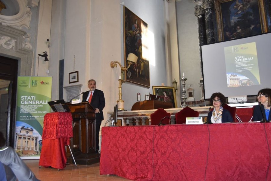 STATI GENERALI STATI GENERALI PROFESSIONE FARMACEUTICA OSPEDALIERA E TERRITORIALE SSN