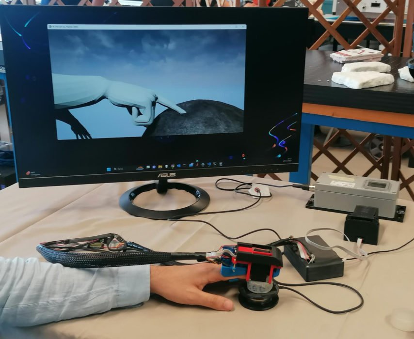 robot chirurghi tatto