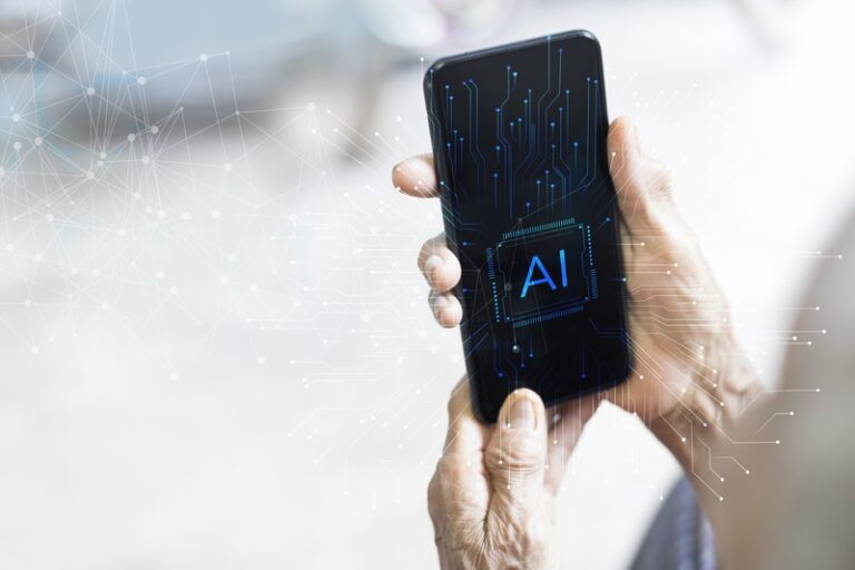 Longevità e digitale, opportunità e rischi per una silver economy più inclusiva