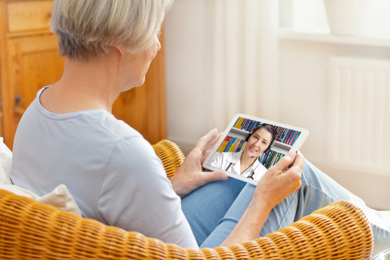 Telemedicina per il monitoraggio del paziente oncologico a domicilio: una valutazione multidimensionale