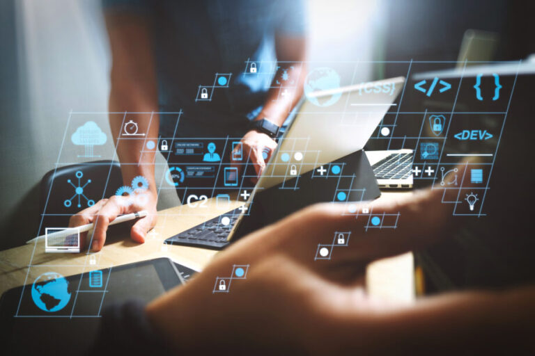 Quando la scienza batte il virus sul tempo: ConvMut, il software italiano che anticipa le varianti